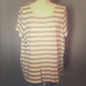 Vince Camuto short sleeve blouse